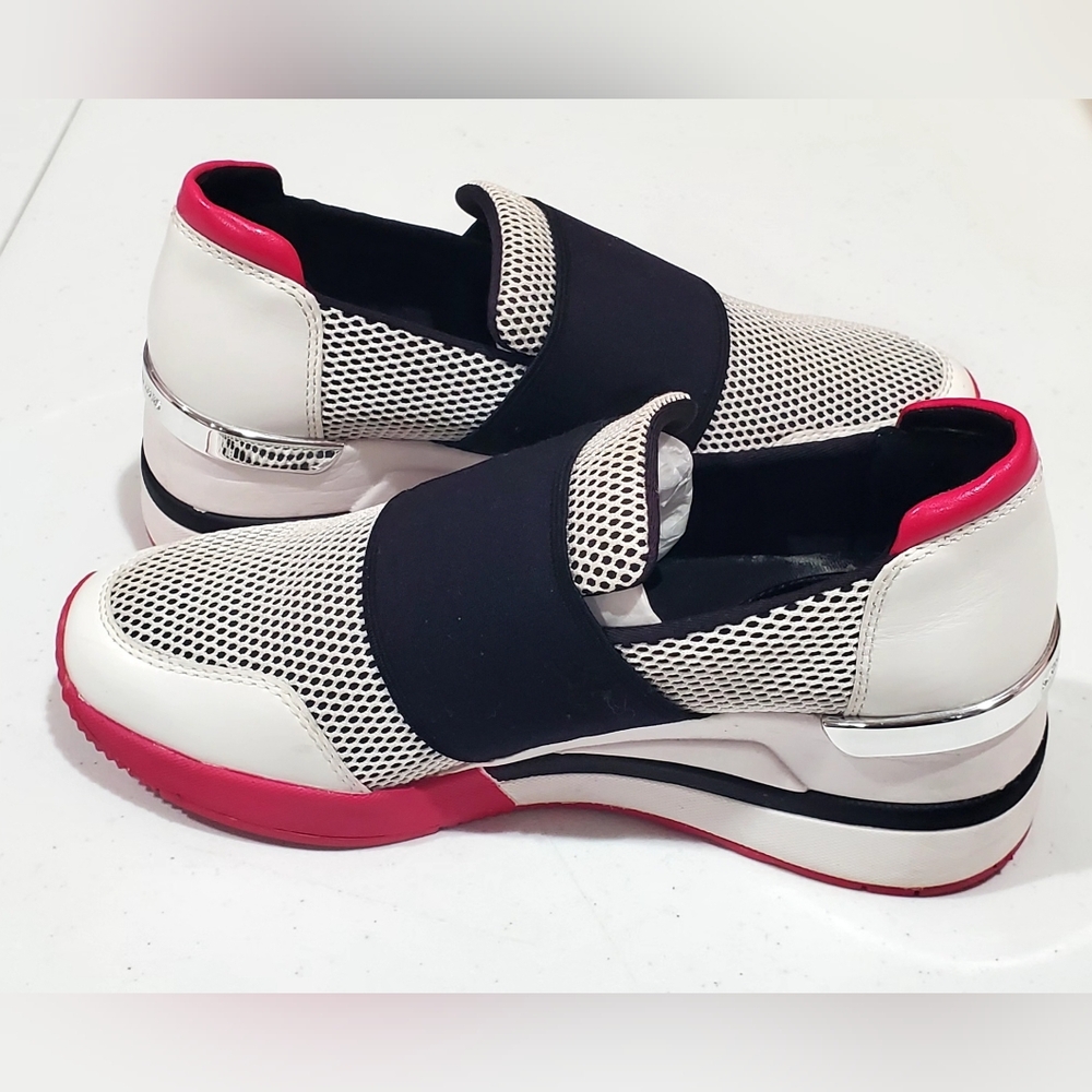 *NWOB* Michael Kors Felix Trainer Extreme Slip-On Wedge Sneakers-Size 7M.